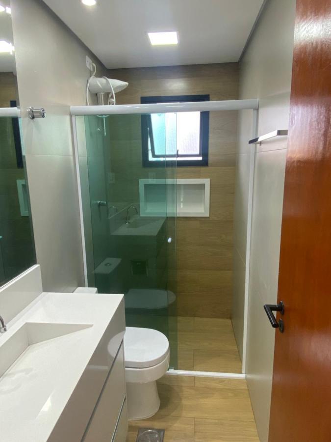 Apto a 2 min a Pé da Praia - Edificio Monte Carmel Guarujá Exterior foto